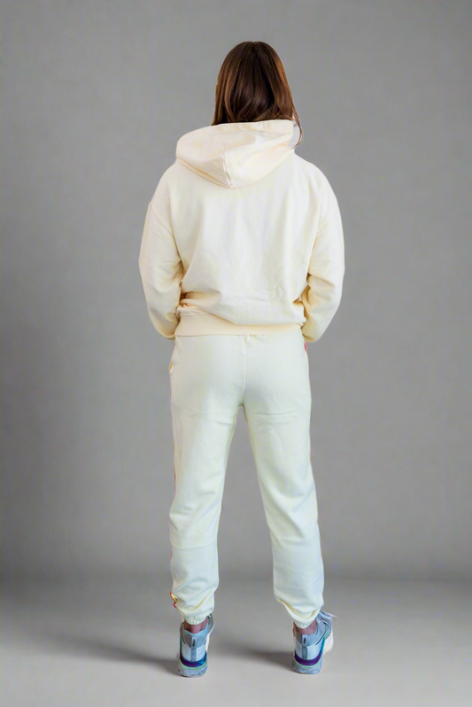 Essential Trackpants - Cream