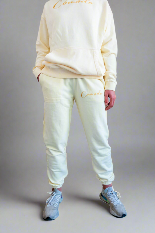 Essential Trackpants - Cream